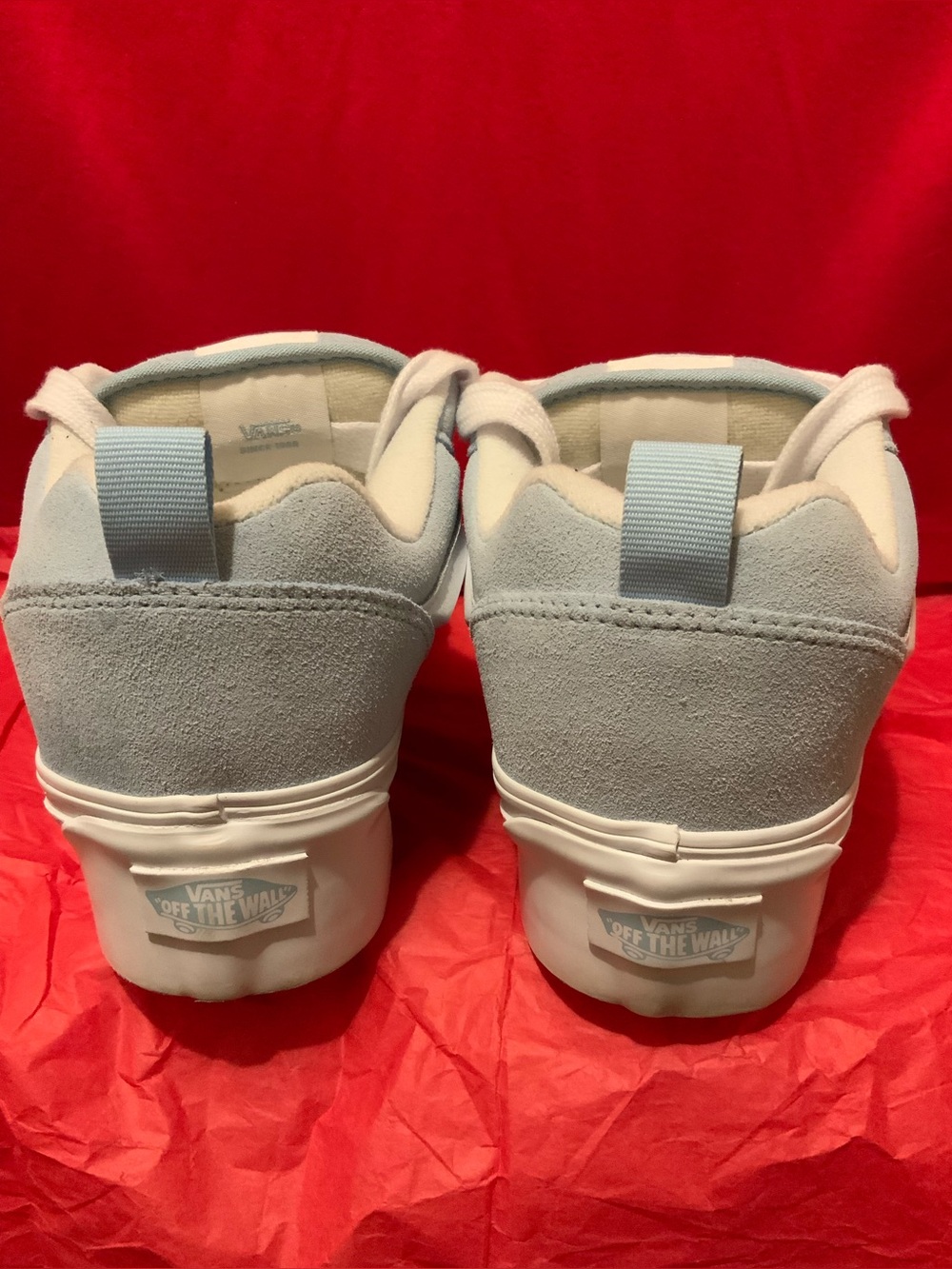 VANS - Picture 9 of 14